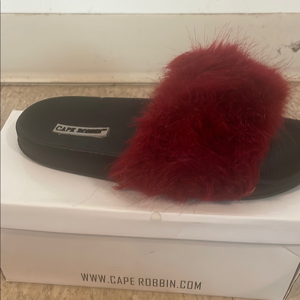 Cape Robbin Red and Black Slippers with Pom-Pom Accent